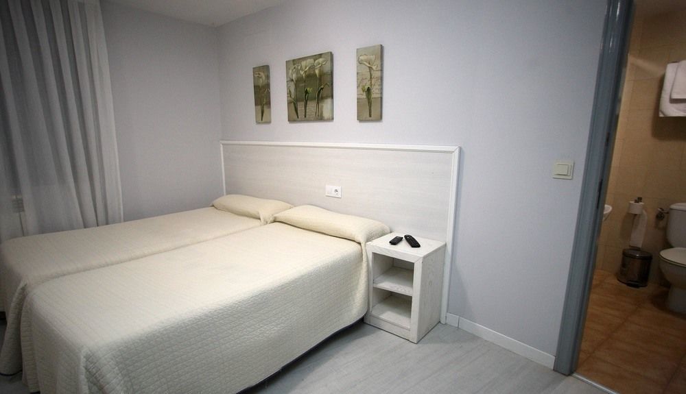 Hostal Santa Barbara Soria Extérieur photo