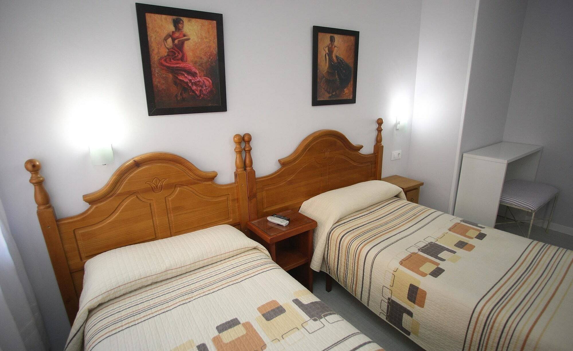 Hostal Santa Barbara Soria Extérieur photo